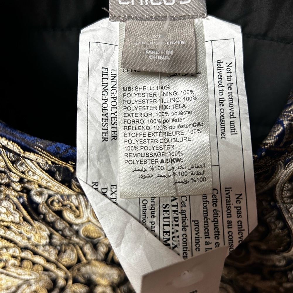 Chico’s Reversible Printed Jacquard To Black Quilted Vest - Picture 9 of 9